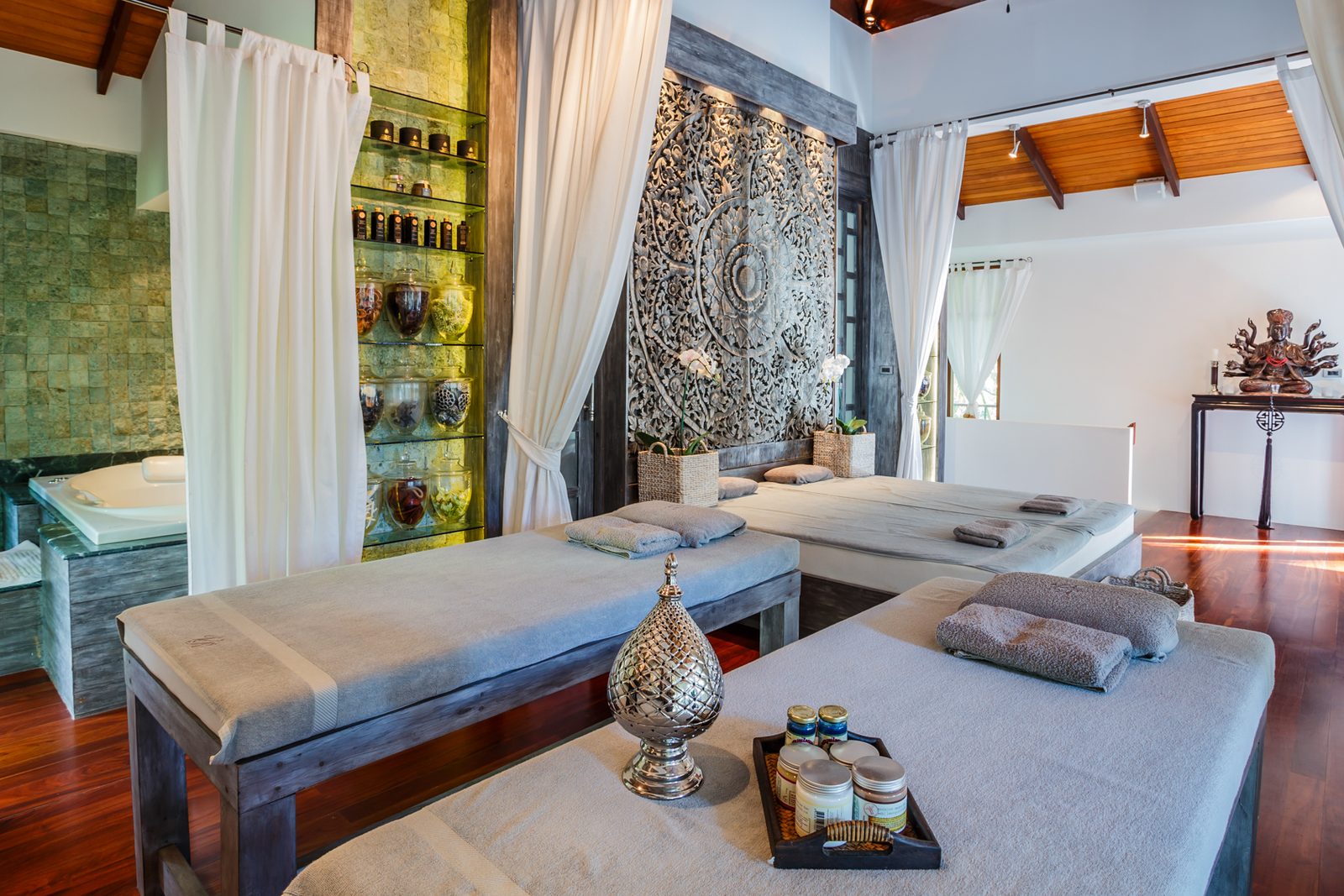 Surin Grand Garden Villa 5BR – Holiday Rental – photo 10