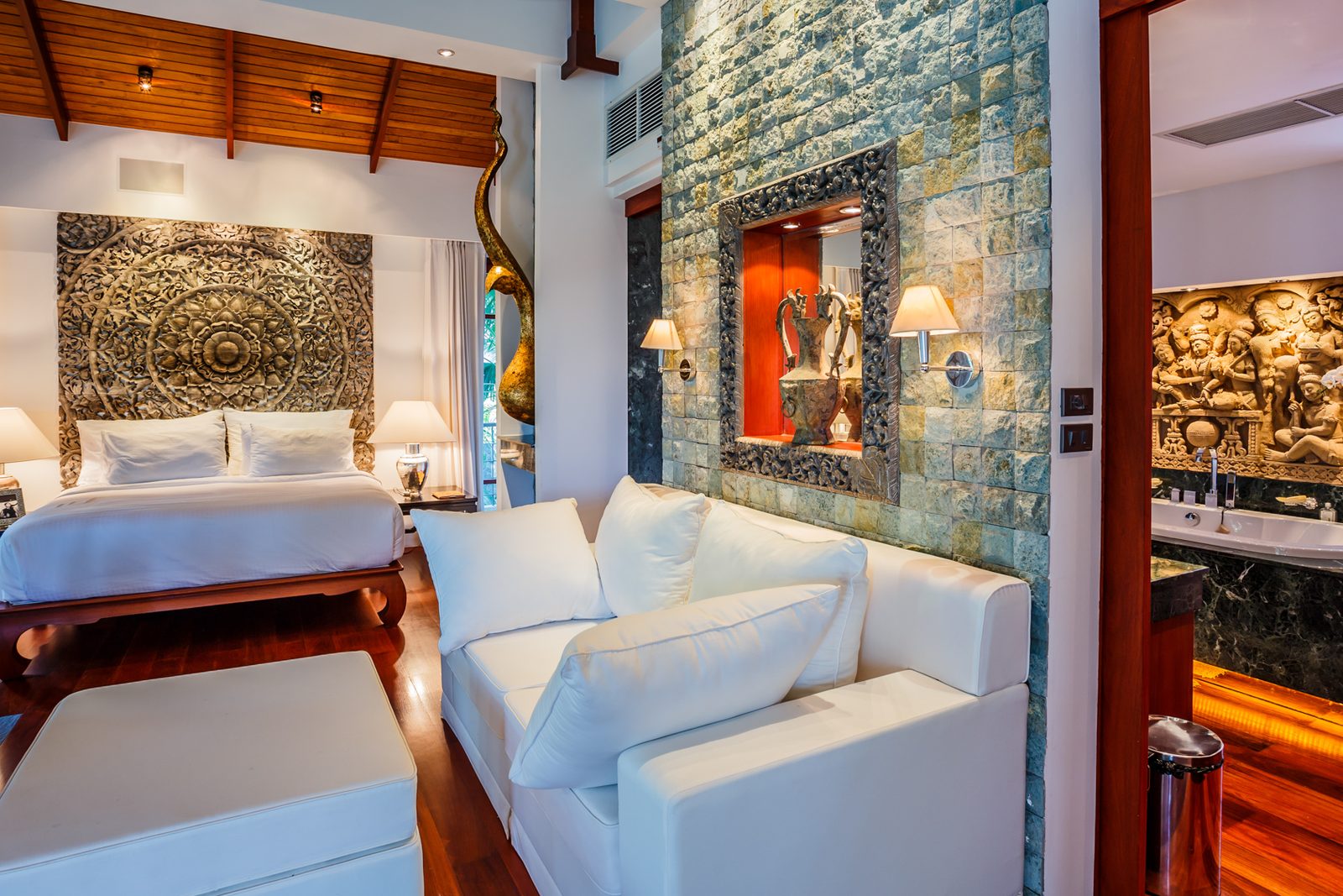 Surin Grand Garden Villa 5BR – Holiday Rental – photo 11