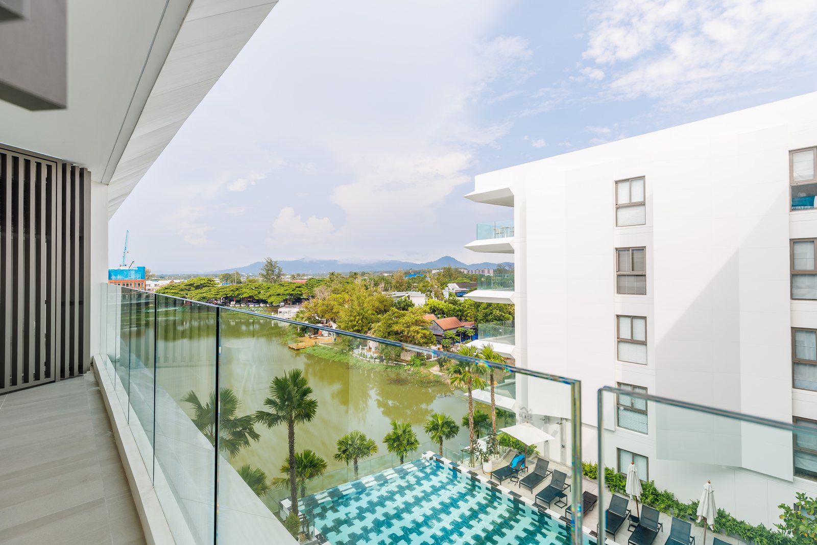 The Aqua 3BR Lagoon-View Condo – Holiday Rental – photo 9