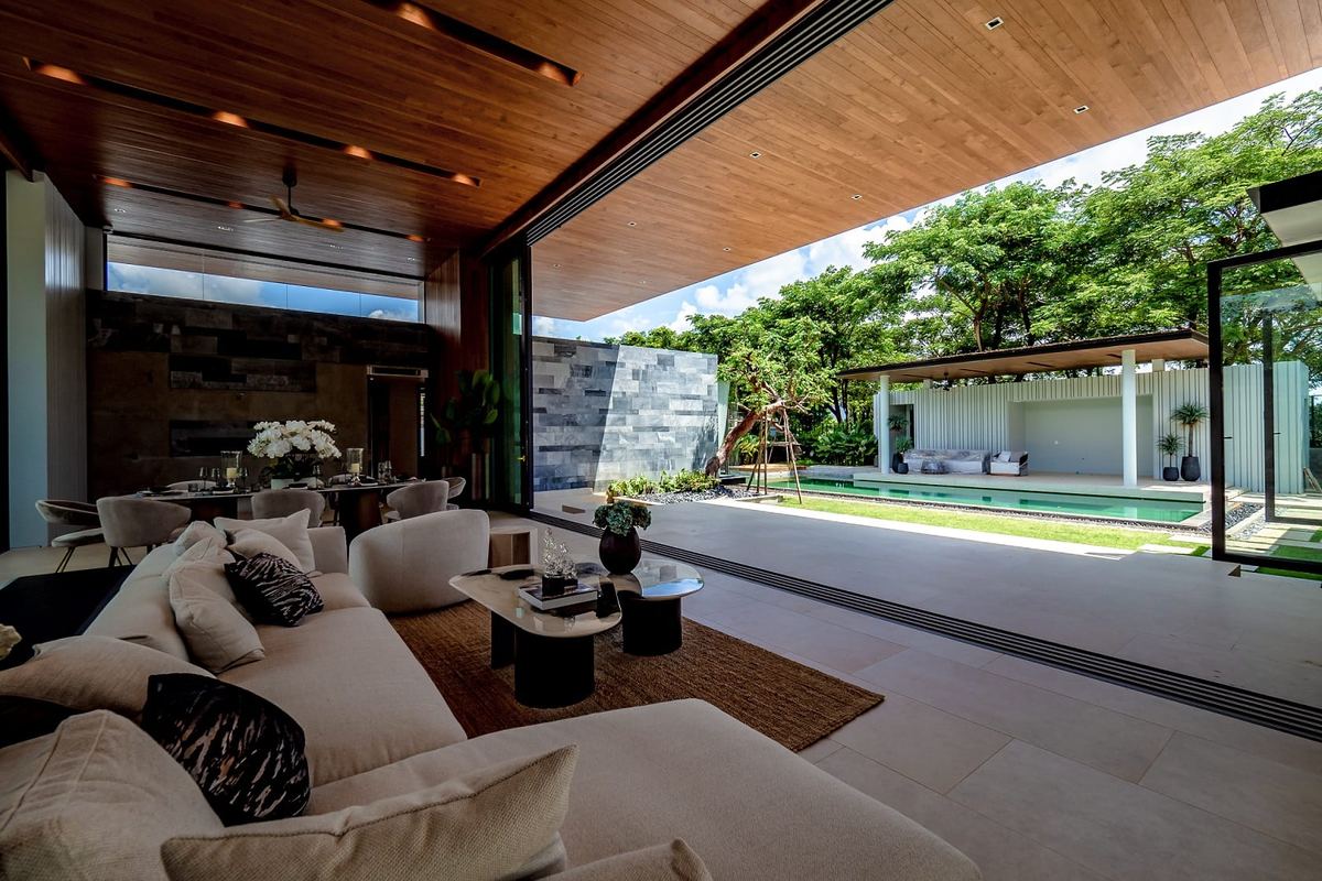 Botanica Forestique, Thep Krasattri, Phuket