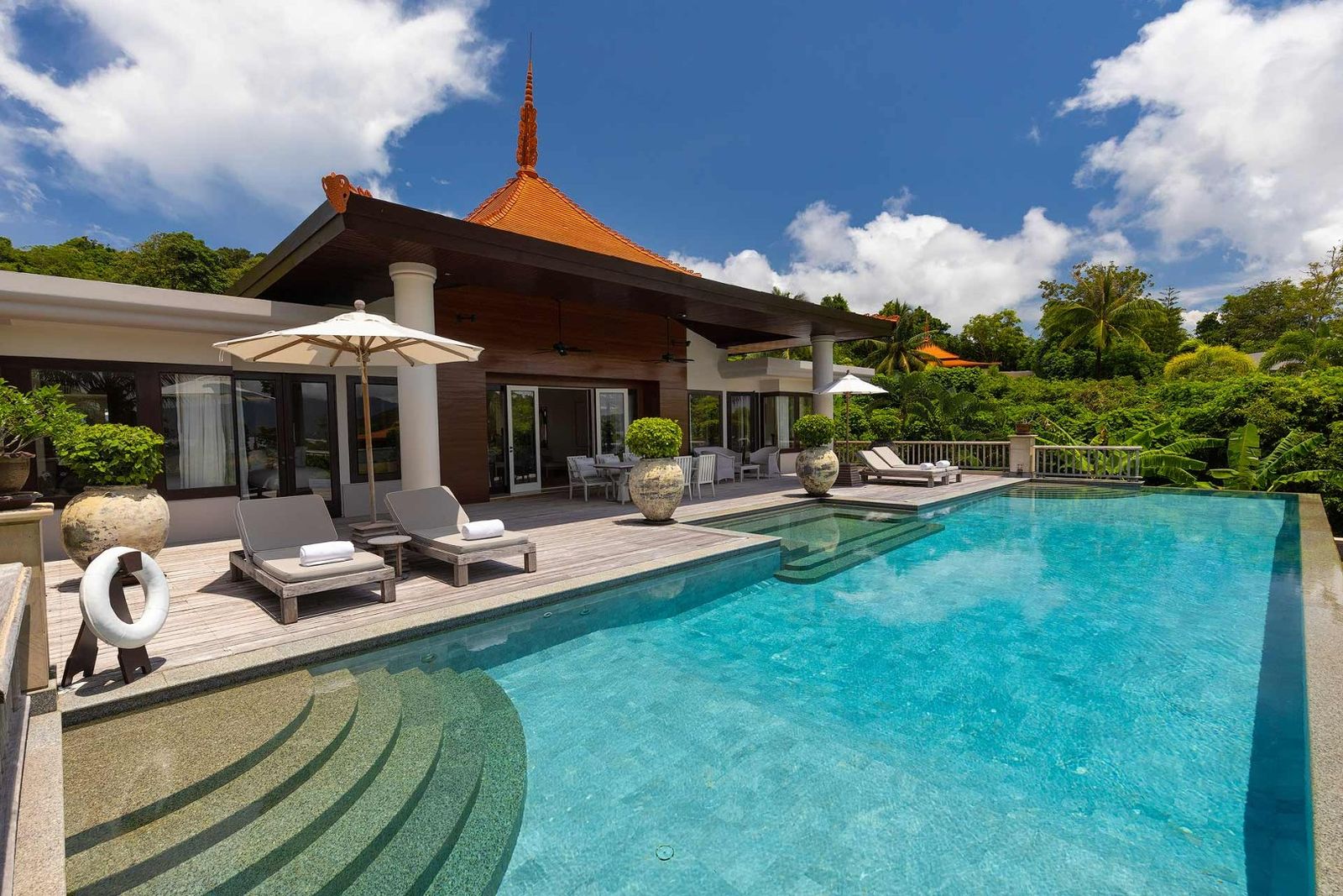 The Signature Villas Naiharn, Nai Harn, Phuket