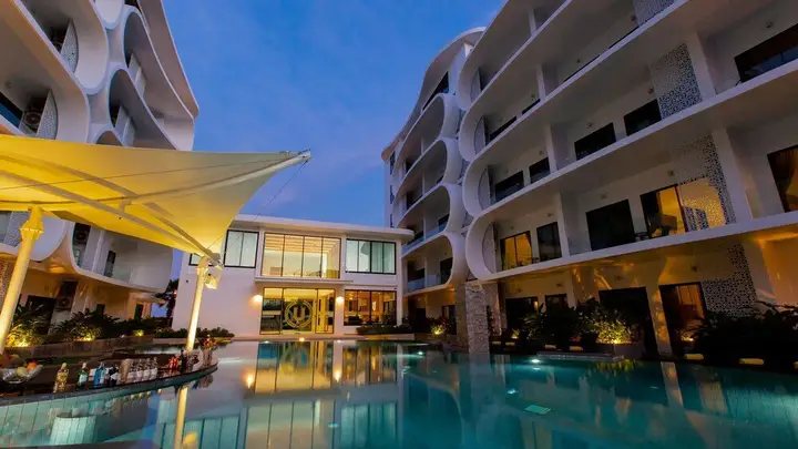 Utopia Naiharn, Nai Harn, Phuket
